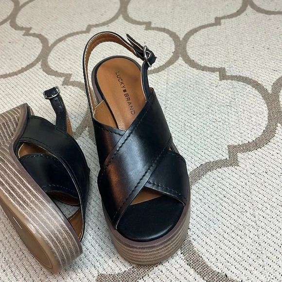 Lucky Brand Delmie leather Backstrap High Heel Sandals platform, NWOT - Picture 16 of 17